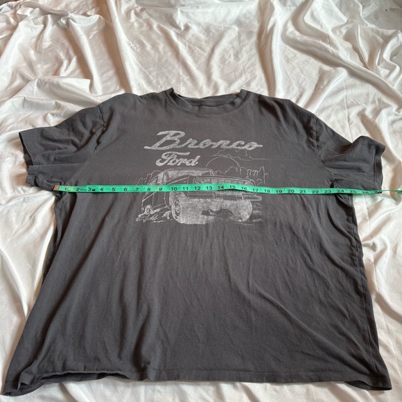Abercrombie & Fitch Black Ford Bronco Graphic Short Sleeve Tee - Picture 5 of 5